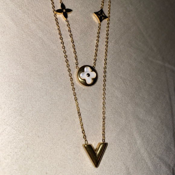 Jewelry Set - Picture 5 of 15